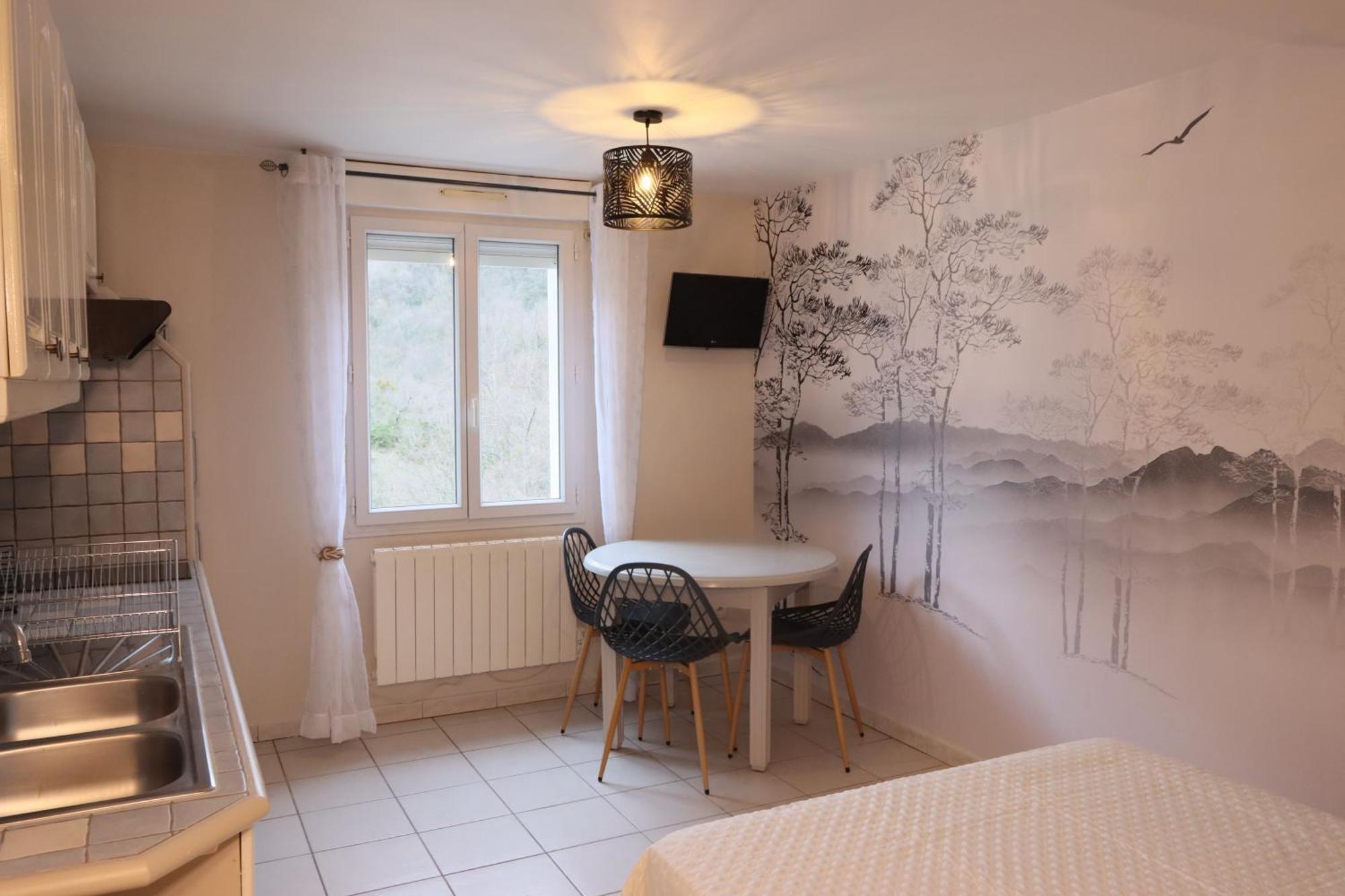 "Quen'Toy Apparts" Studio 2P Luz-Saint-Sauveur Exterior foto
